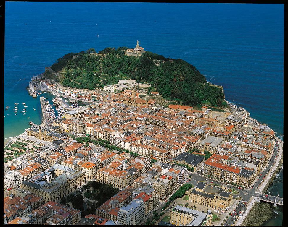 Concha Centro Apartamento San Sebastián Quarto foto